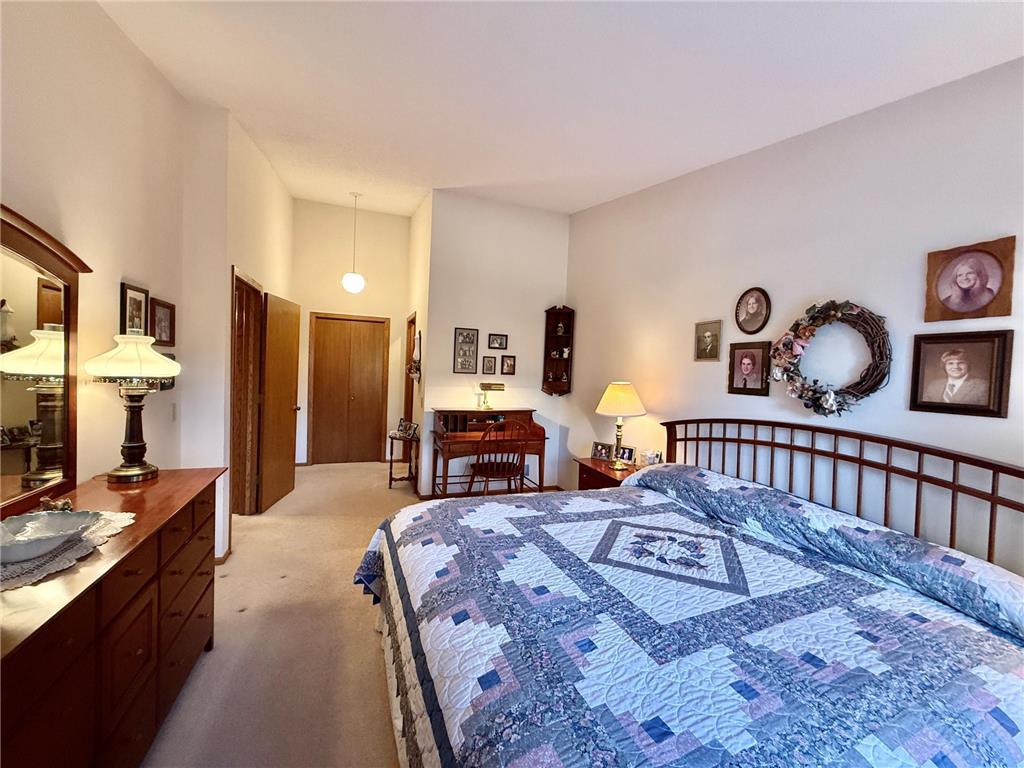 7062 W 113th Street #1 Bloomington MN 55438 6809809 image20