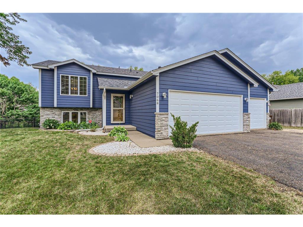 7068 Upper 36th Street N Oakdale MN 55128 6383486 image1