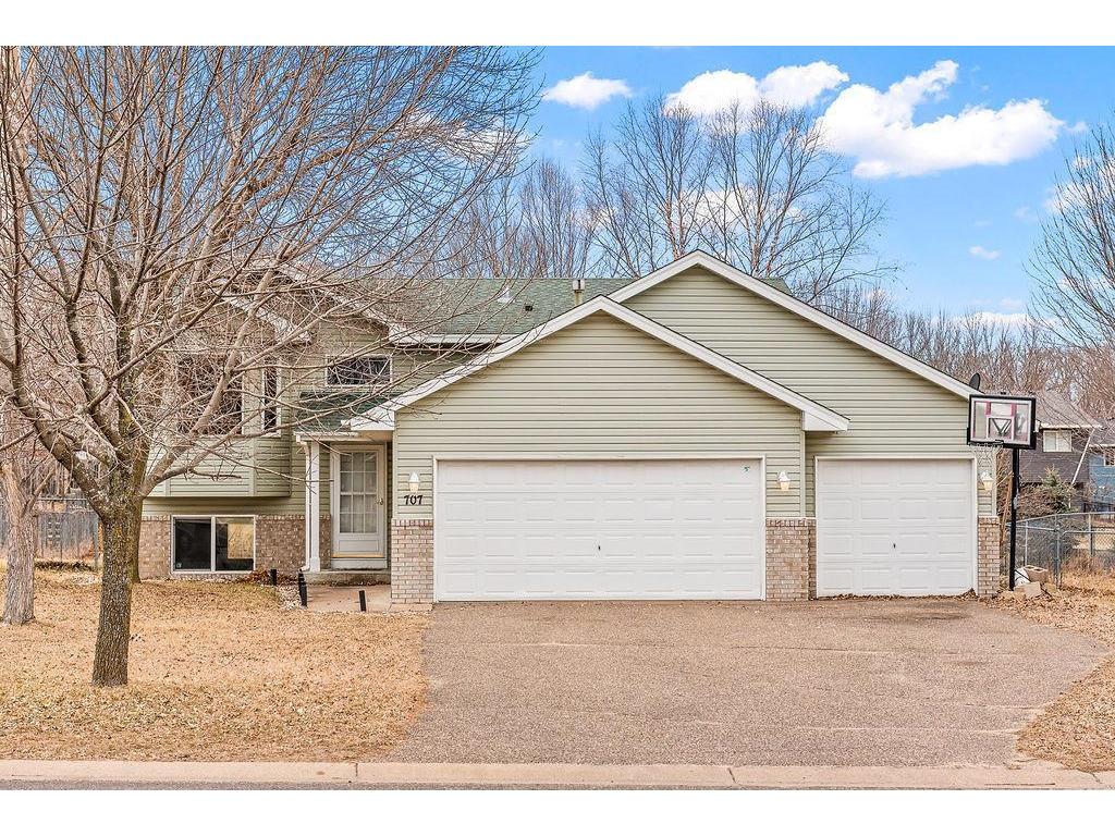 707 11th Avenue SW Isanti MN 55040 6497154 image1