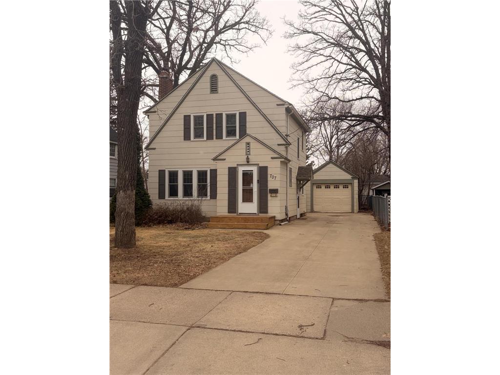 707 11th Street NW Austin MN 55912 7037207 image1