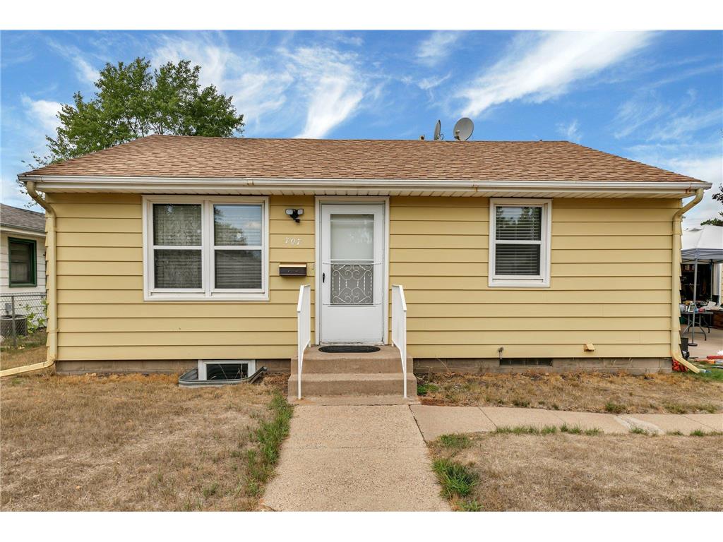 707 26th Avenue N Saint Cloud MN 56303 6410365 image1