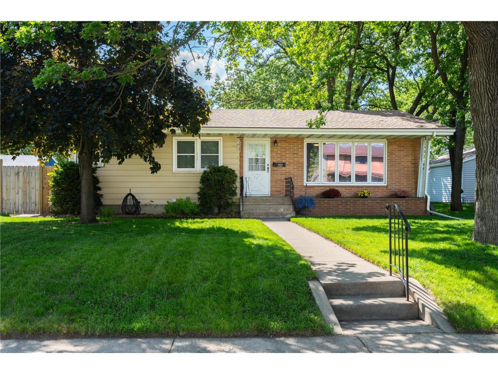 707 2nd Avenue NE Saint Cloud MN 56304 7079573 image1