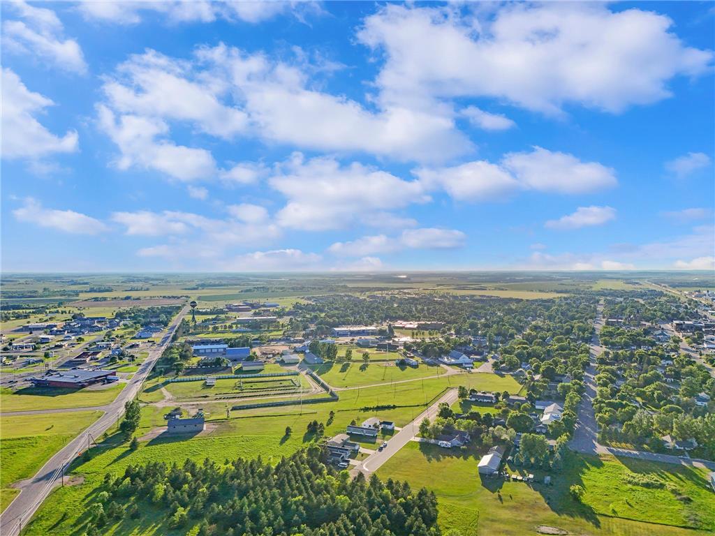707 4th St SE Perham MN 56573 7087260 image8