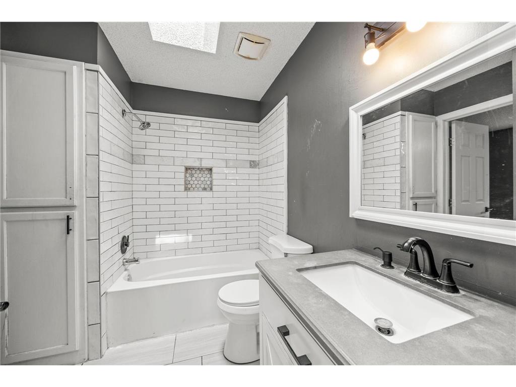 707 69th Avenue N Brooklyn Center MN 55430 7107839 image24