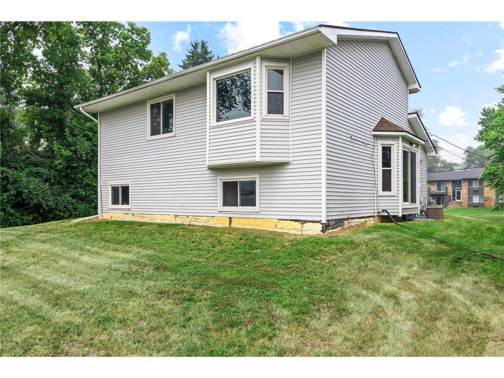 707 69th Avenue N Brooklyn Center MN 55430 7107839 image41