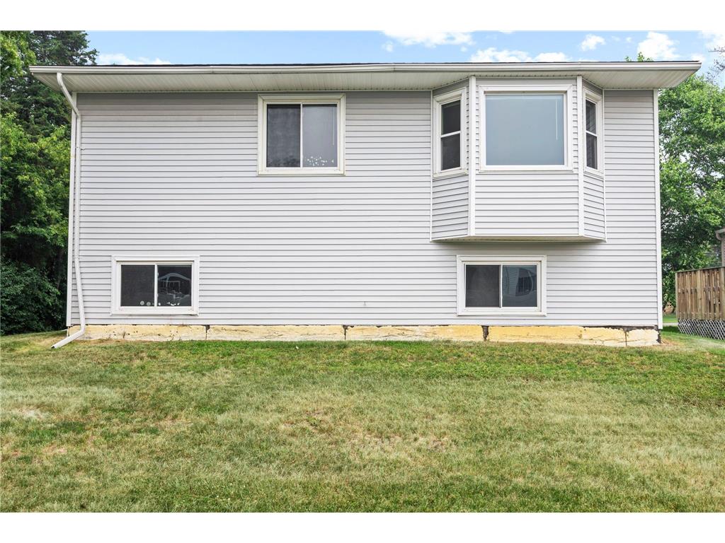 707 69th Avenue N Brooklyn Center MN 55430 7107839 image42