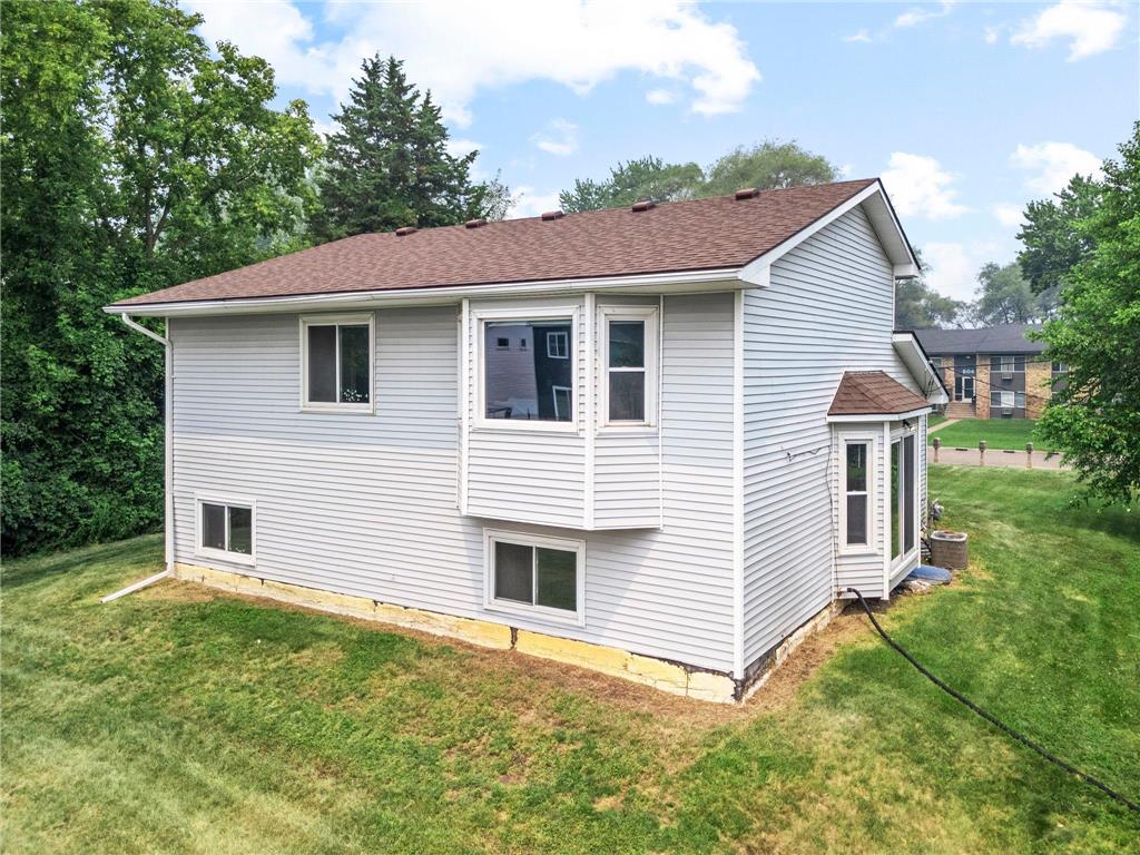 707 69th Avenue N Brooklyn Center MN 55430 7107839 image46