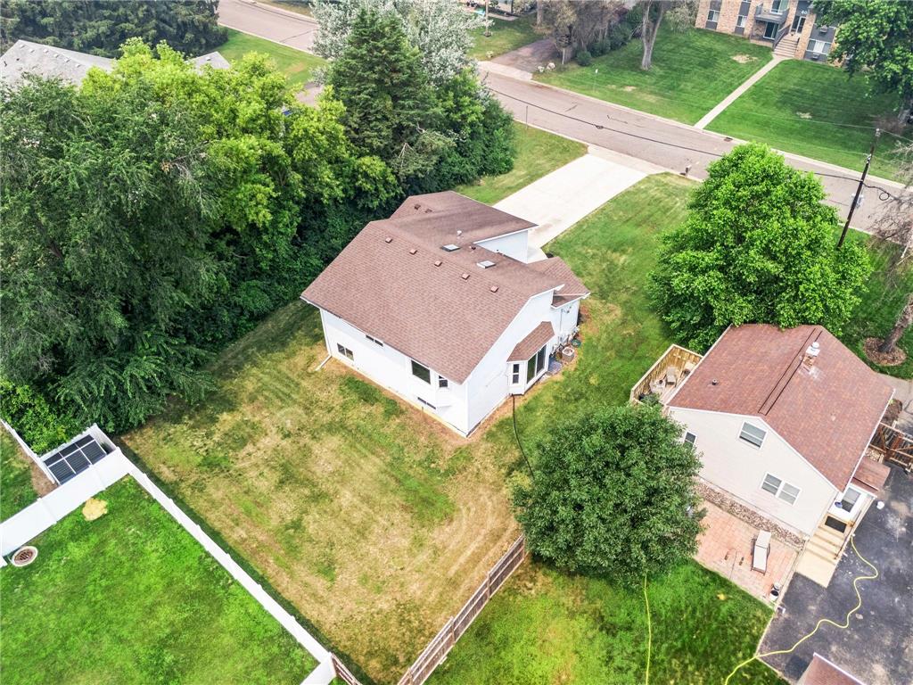 707 69th Avenue N Brooklyn Center MN 55430 7107839 image47