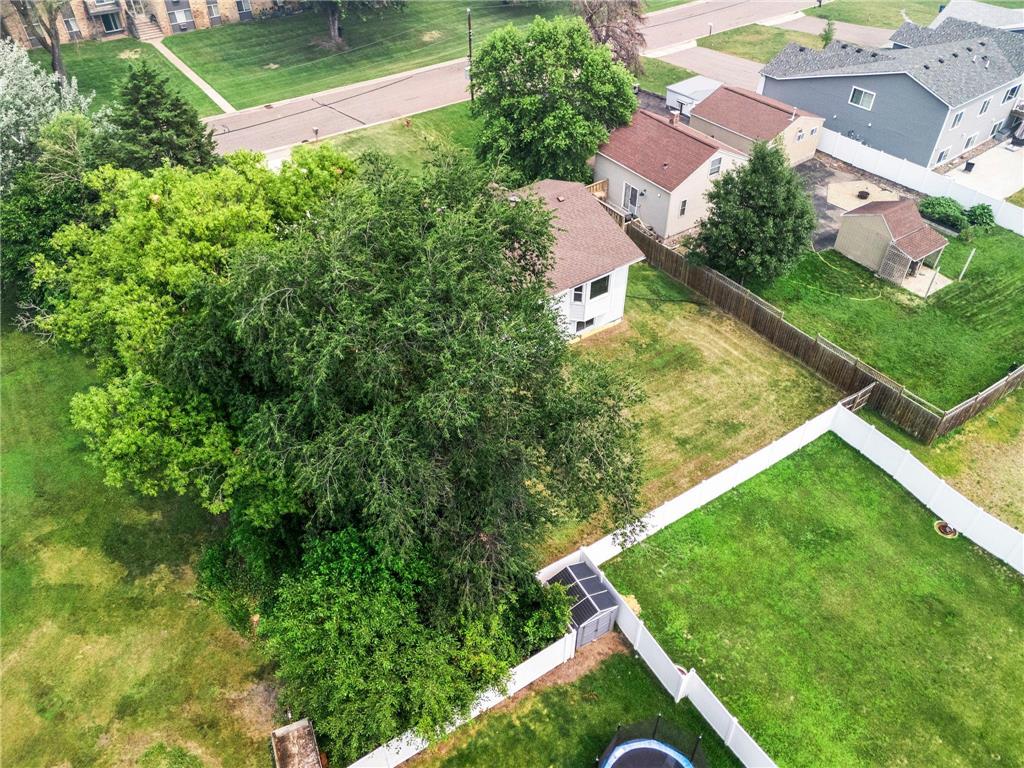 707 69th Avenue N Brooklyn Center MN 55430 7107839 image49
