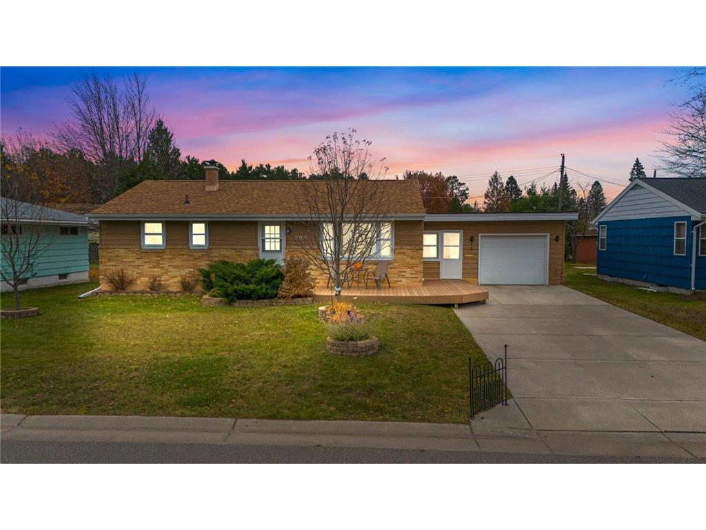 707 Arrowhead Street Aurora MN 55705 6706451 image1