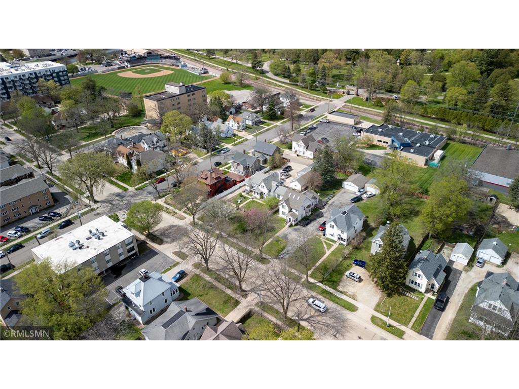 707 E Center Street Rochester MN 55904 7066246 image18