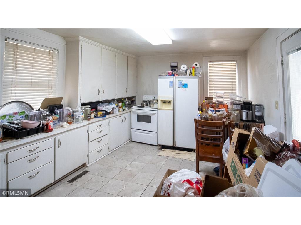 707 E Center Street Rochester MN 55904 7066246 image9