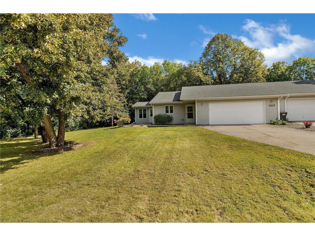 707 Edgewater Drive Alexandria MN 56308 6604532 image1