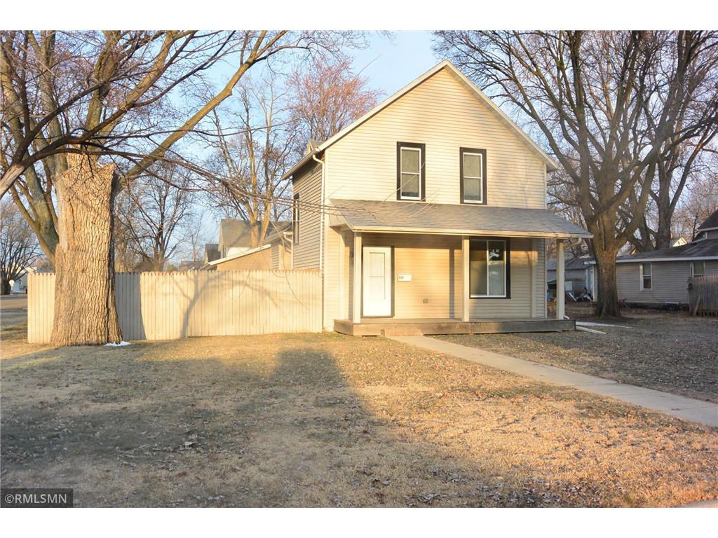 707 Ford Avenue N Glencoe MN 55336 7032986 image1