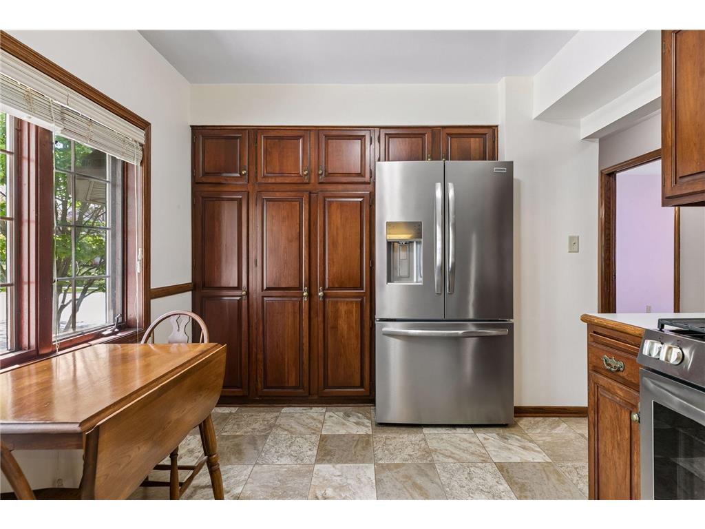 707 Hamline Avenue S Saint Paul MN 55116 7062305 image15