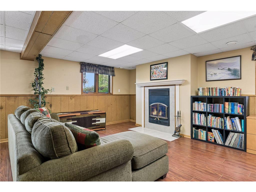 707 Hamline Avenue S Saint Paul MN 55116 7062305 image25