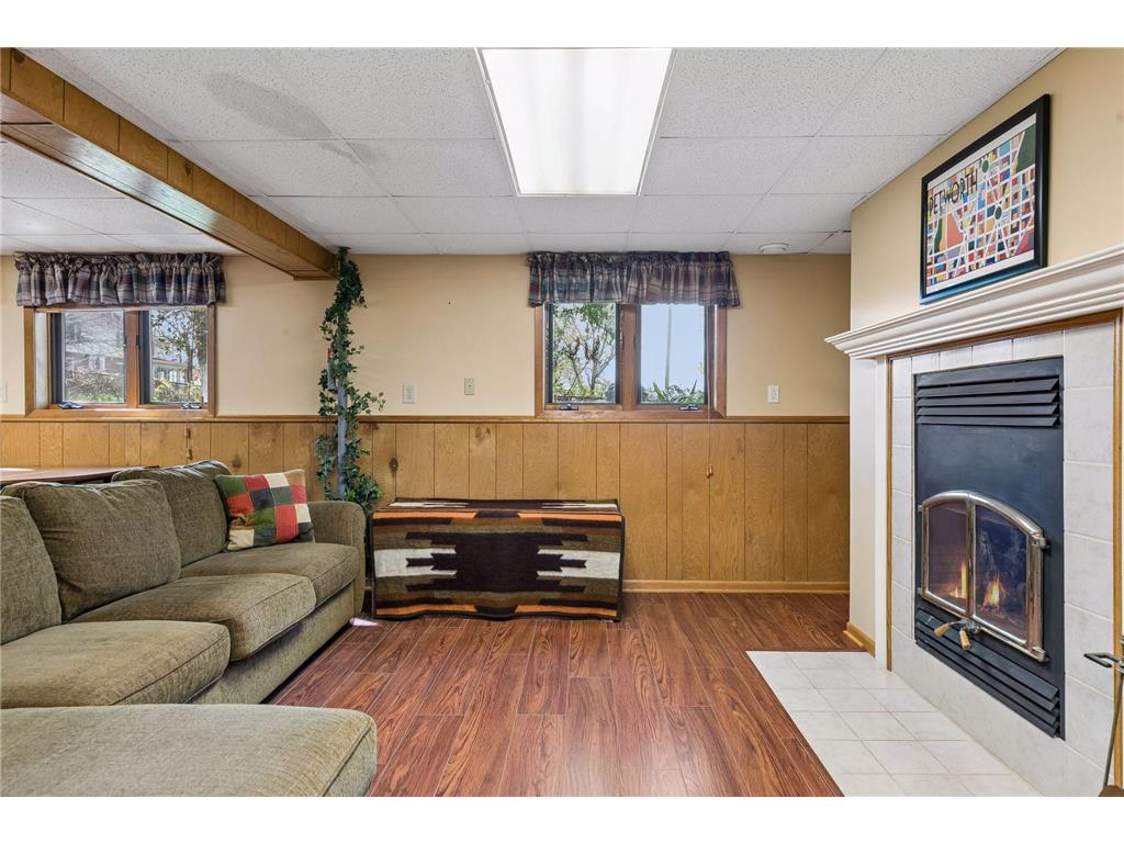 707 Hamline Avenue S Saint Paul MN 55116 7062305 image26
