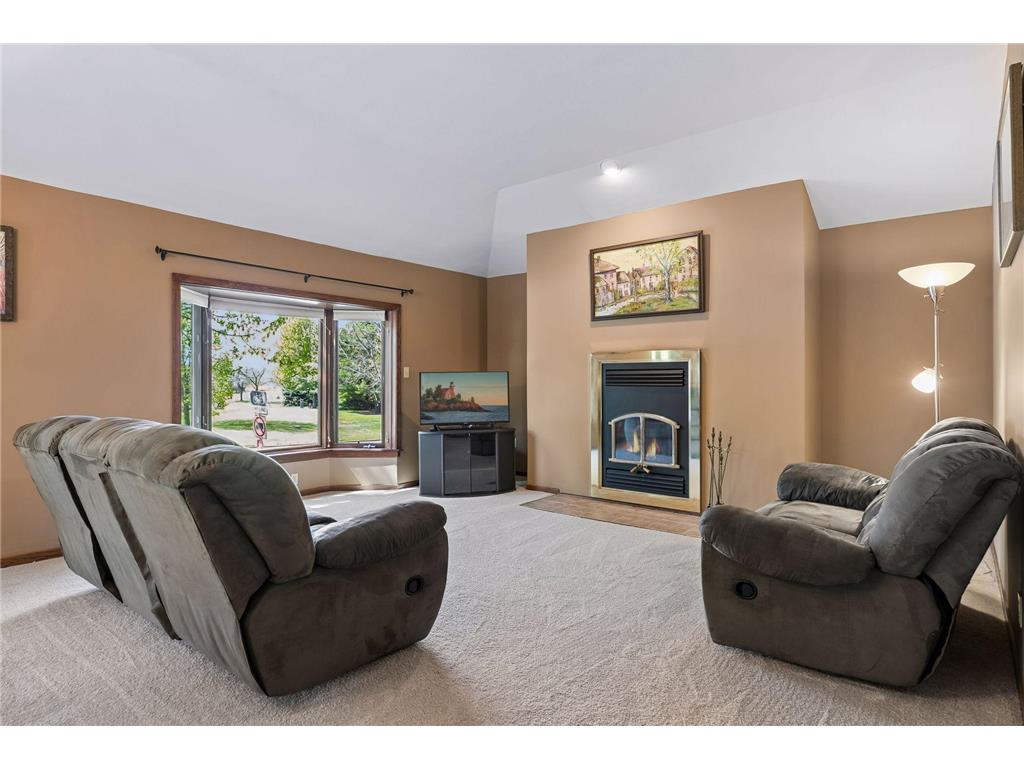 707 Hamline Avenue S Saint Paul MN 55116 7062305 image4