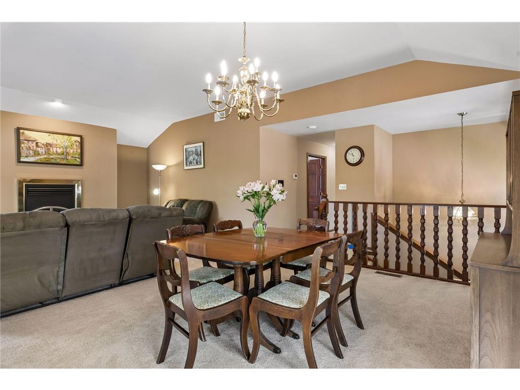 707 Hamline Avenue S Saint Paul MN 55116 7062305 image8