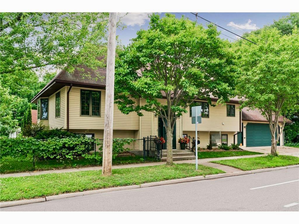 707 Hamline Avenue S Saint Paul MN 55116 7106754 image1