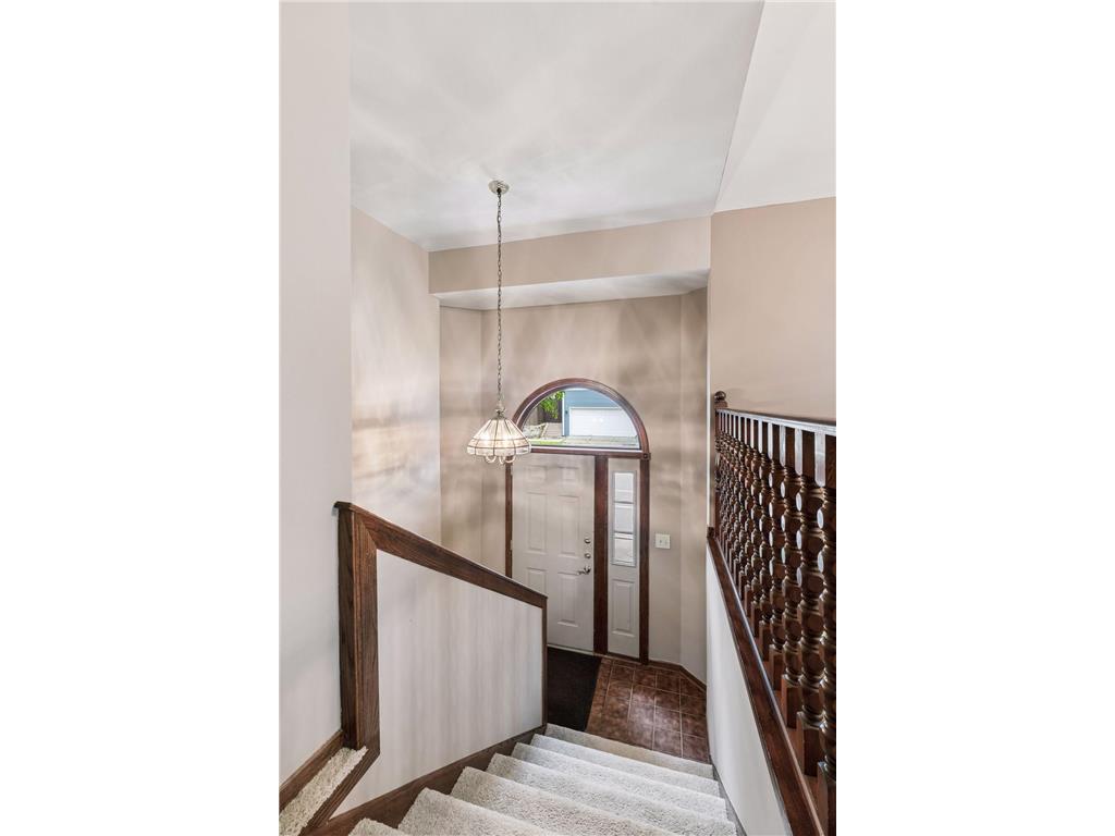 707 Hamline Avenue S Saint Paul MN 55116 7106754 image23