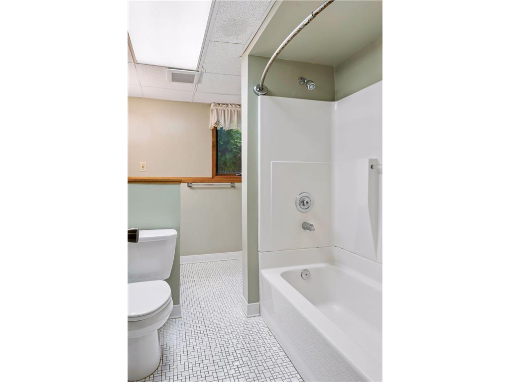 707 Hamline Avenue S Saint Paul MN 55116 7106754 image34