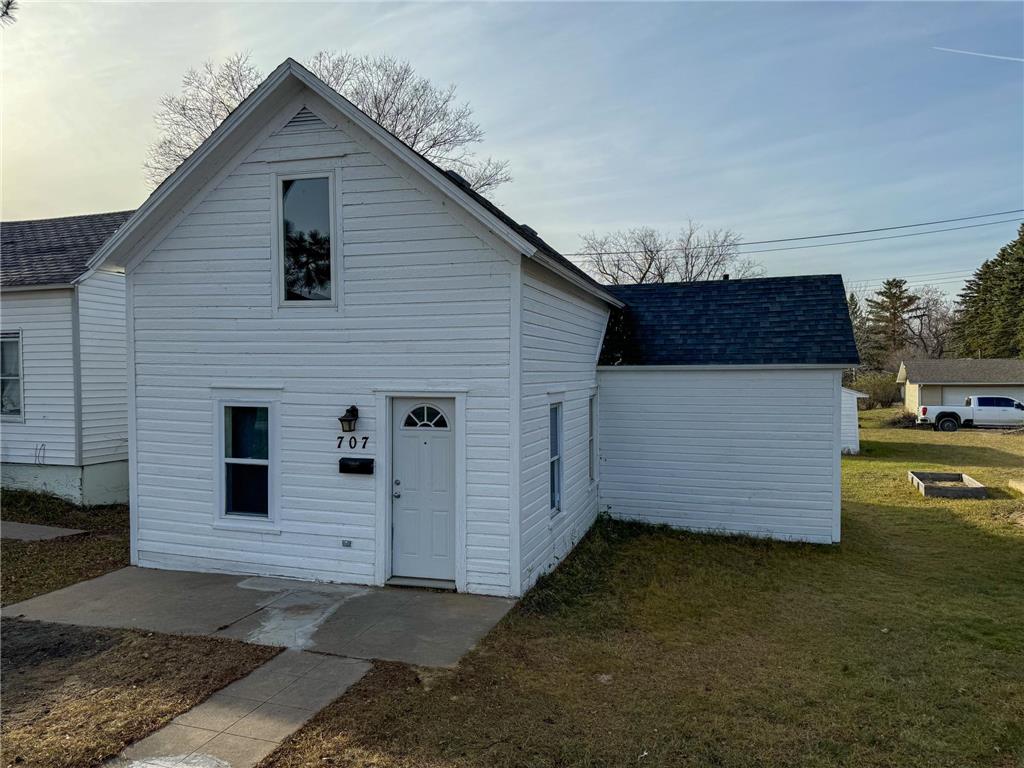 707 Irvine Avenue NW Bemidji MN 56601 6640252 image1