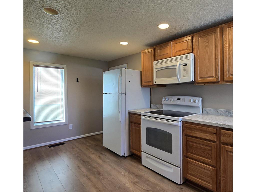 707 Irvine Avenue NW Bemidji MN 56601 7077846 image5