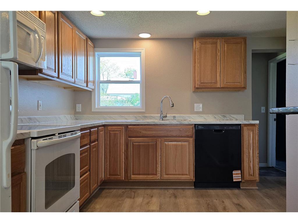 707 Irvine Avenue NW Bemidji MN 56601 7077846 image9