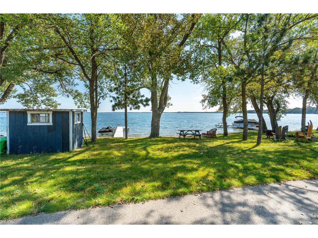 707 Lake Shore Drive Battle Lake MN 56515 - West Battle 7043314 image5