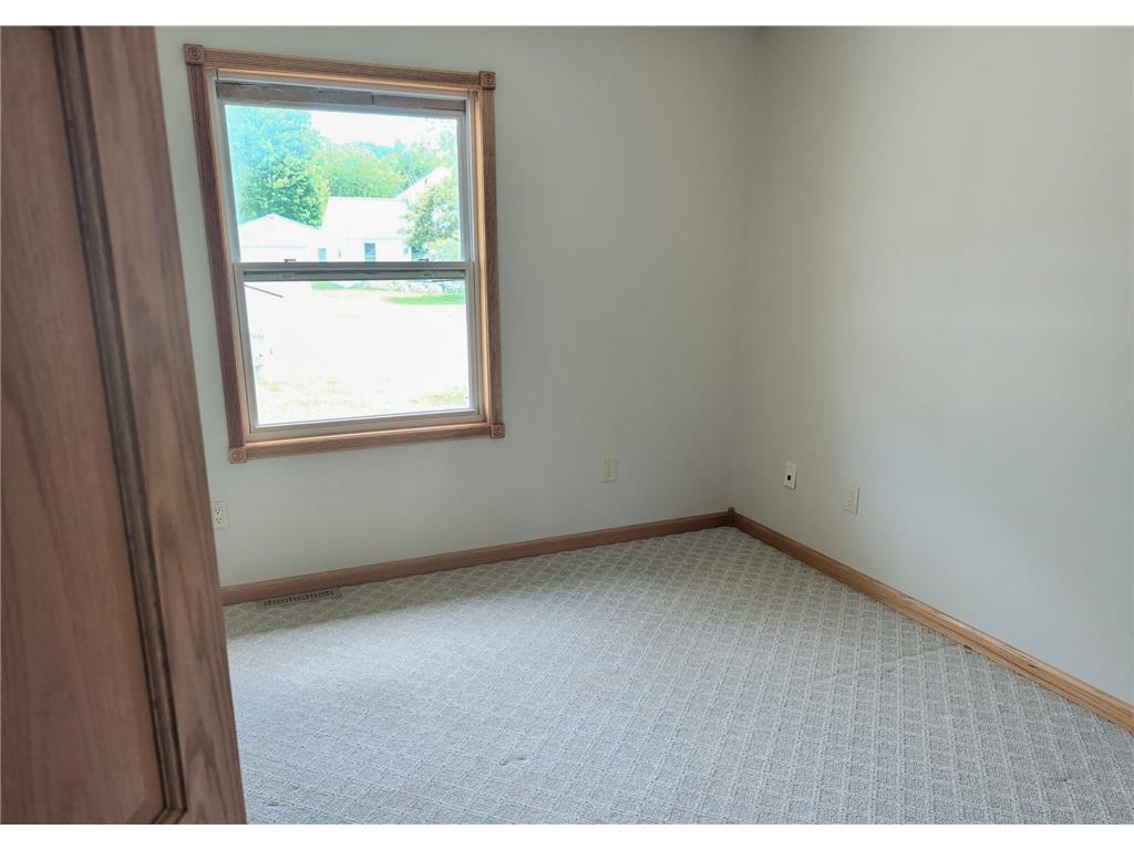 707 N High Street Rushford MN 55971 7104725 image7