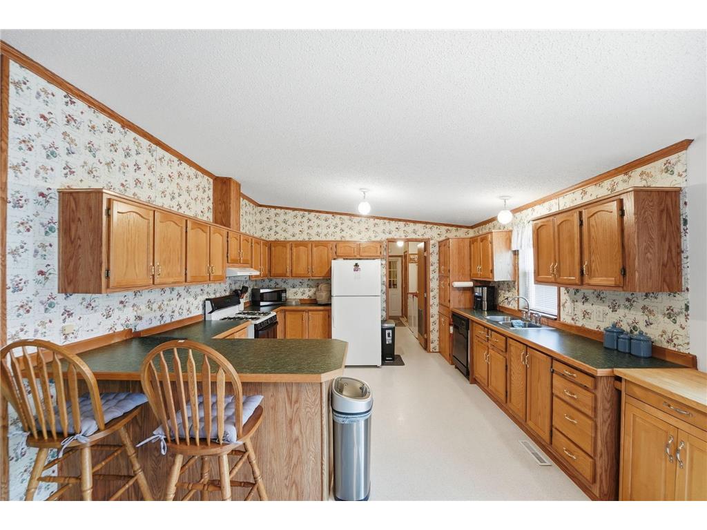 707 Summit Avenue W Clarissa MN 56440 7069554 image24