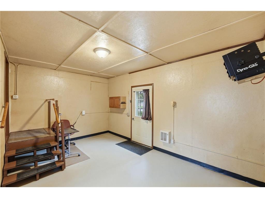 707 Summit Avenue W Clarissa MN 56440 7069554 image35