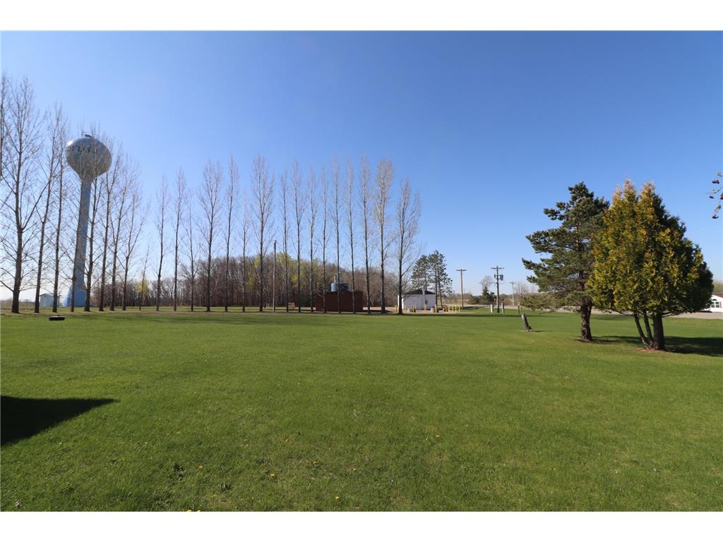 707 Summit Avenue W Clarissa MN 56440 7069554 image6