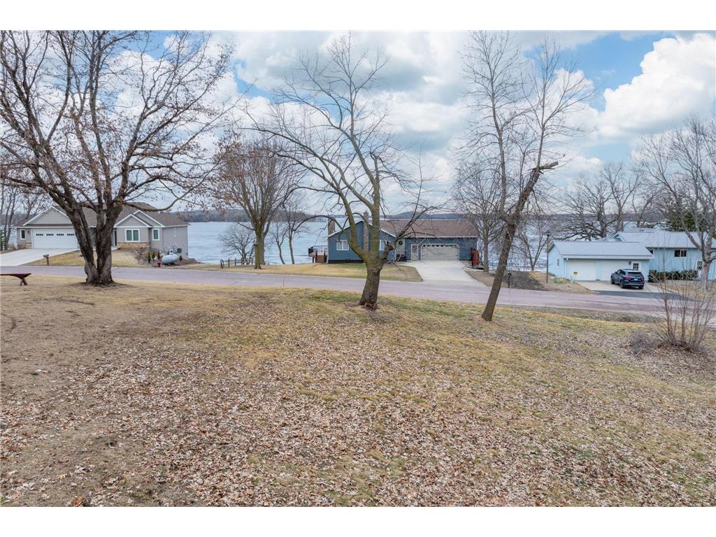 707 Tetonka View Drive Waterville MN 56096 - Tetonka 7035754 image2