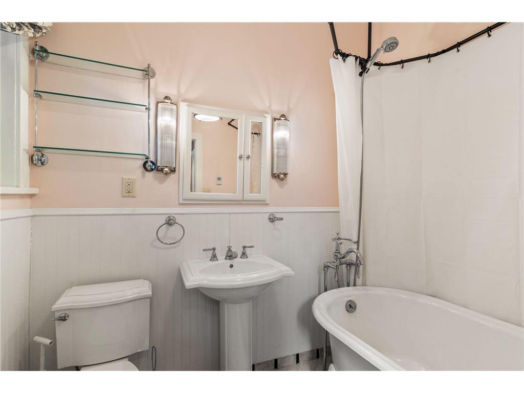 707 W 25th Street #707A Minneapolis MN 55405 7065954 image16