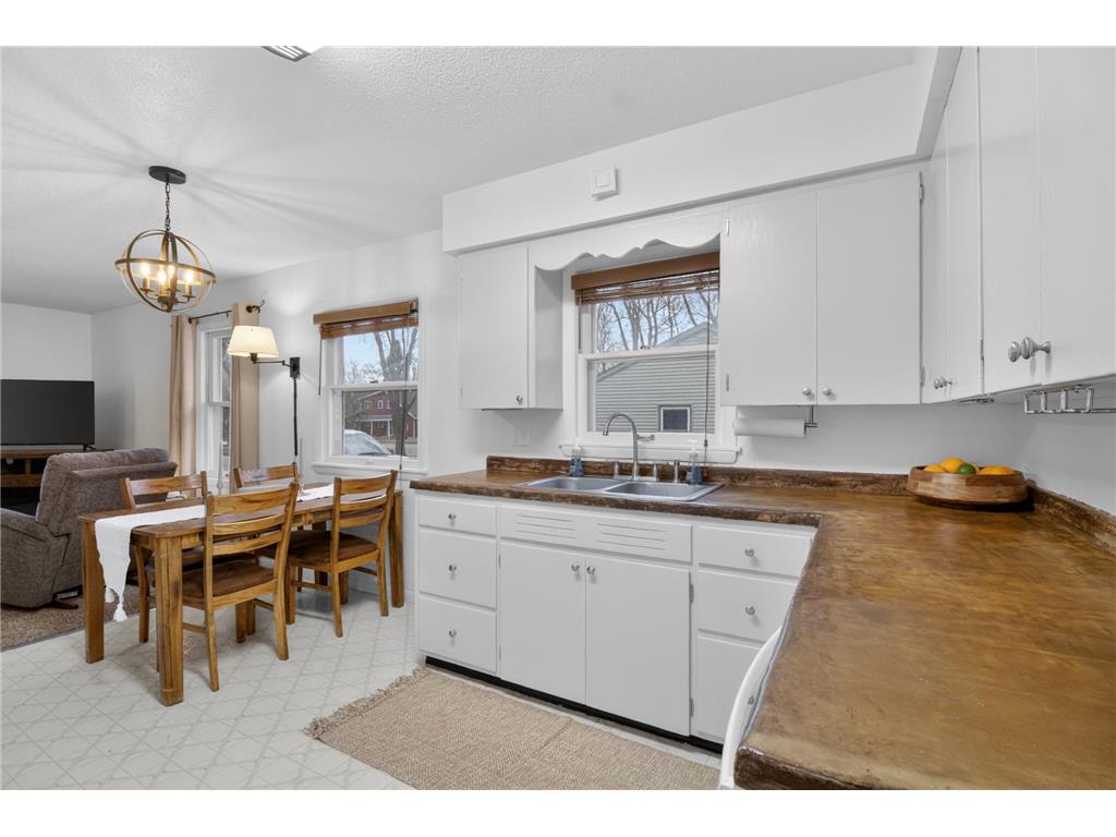 707 W Alcott Avenue Fergus Falls MN 56537 7051996 image10