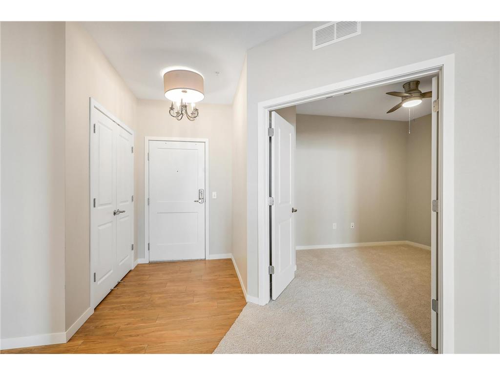7070 153rd Street W #103 Apple Valley MN 55124 7028149 image23
