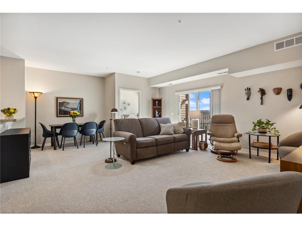 7070 153rd Street W #304 Apple Valley MN 55124 6449636 image1