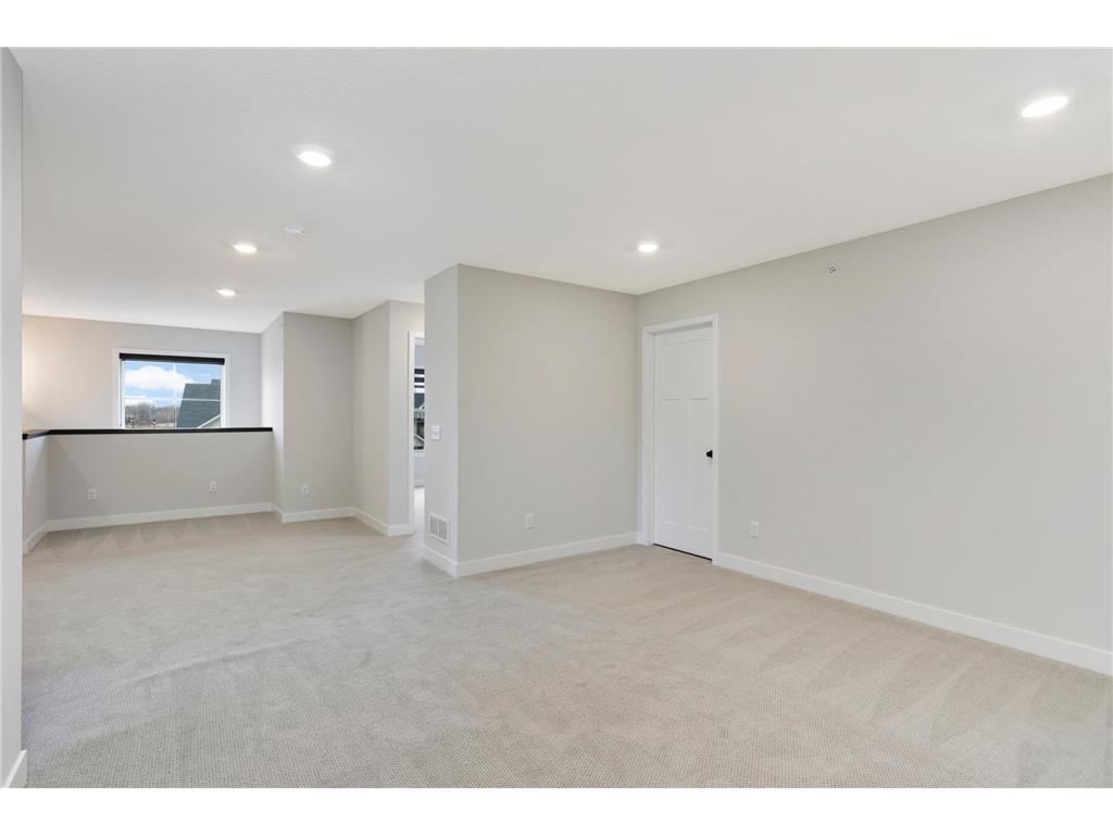 7070 181st Street W Lakeville MN 55044 7040966 image32