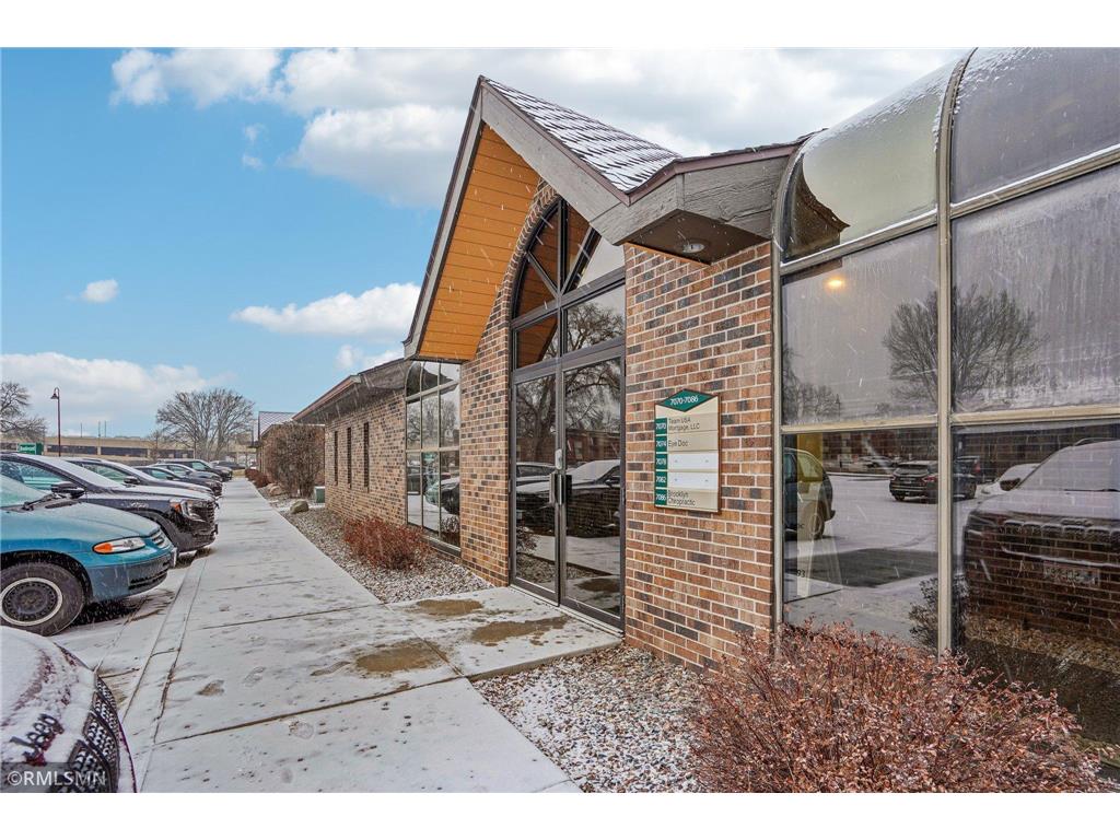 7070 Brooklyn Boulevard Brooklyn Center MN 55429 6648577 image1