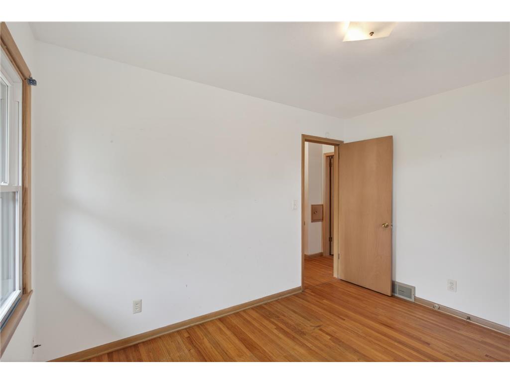 7070 Claude Avenue Inver Grove Heights MN 55076 7064548 image14