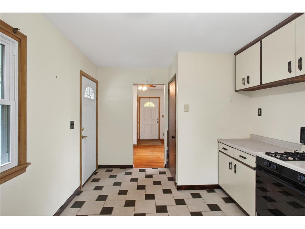 7070 Claude Avenue Inver Grove Heights MN 55076 7064548 image6