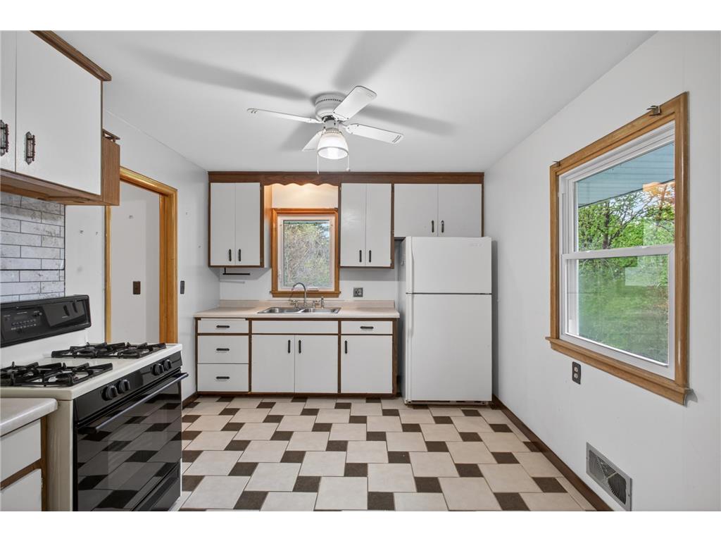 7070 Claude Avenue Inver Grove Heights MN 55076 7064548 image8