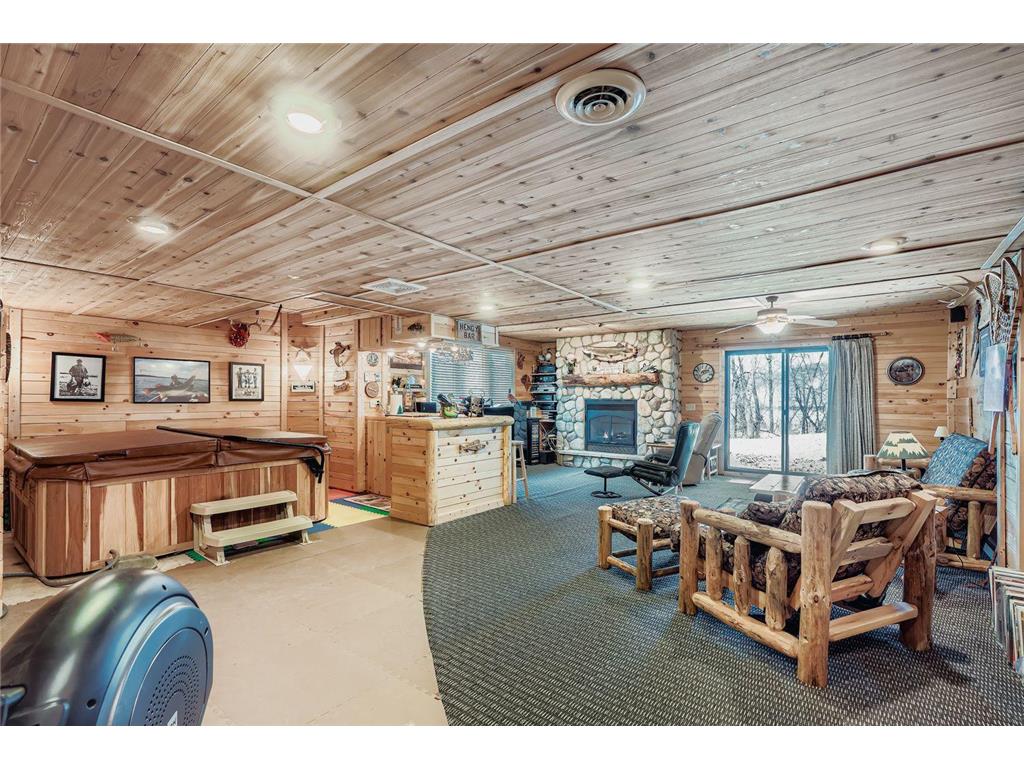 7071 Empire Lane N Maple Grove MN 55311 - Fish 6817849 image9