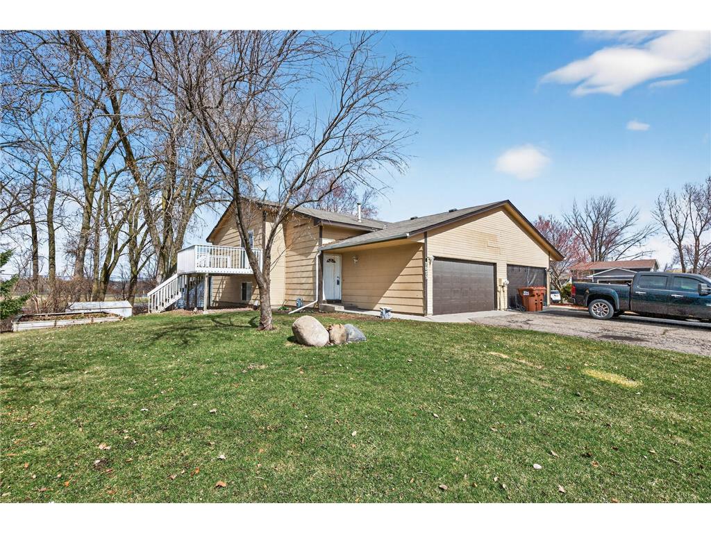 7073 17th Street N Oakdale MN 55128 7051313 image1