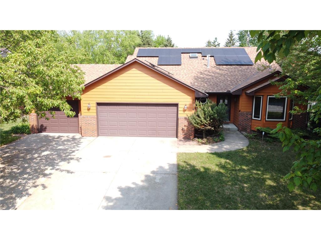 7074 2nd Avenue Lino Lakes MN 55014 6376441 image1