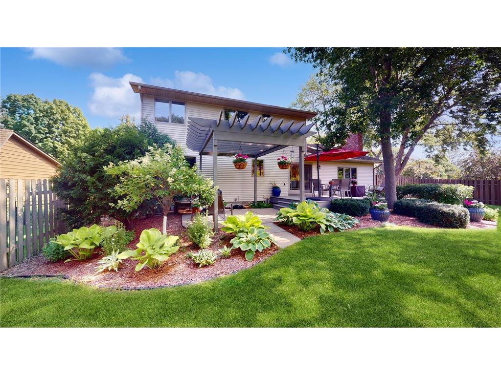 7075 River Shore Lane N, Champlin, MN, 55316 MLS 6561238 Edina Realty