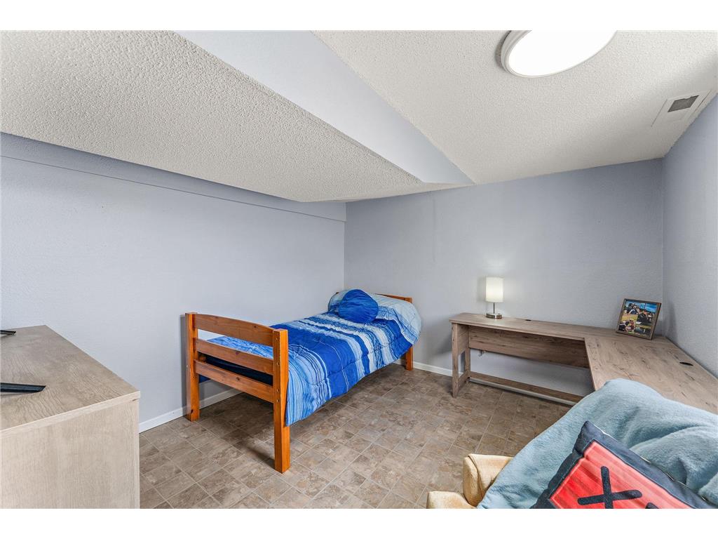 7077 Delaney Avenue Inver Grove Heights MN 55076 7044710 image17
