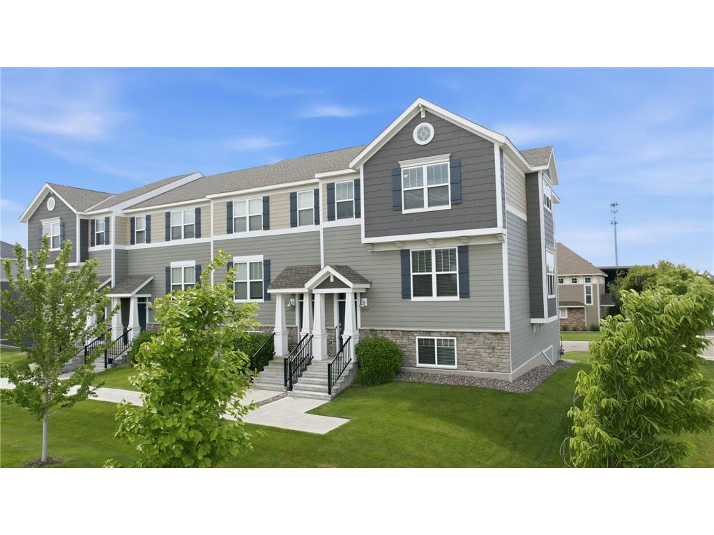 7077 Rice Creek Place NE Fridley MN 55432 7082432 image1